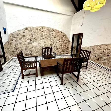 Casa La Caleta *