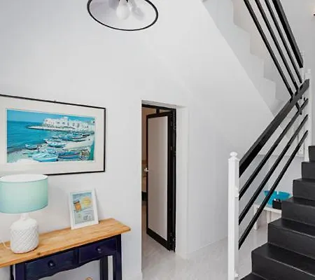 Casa La Caleta بيت للعطل *